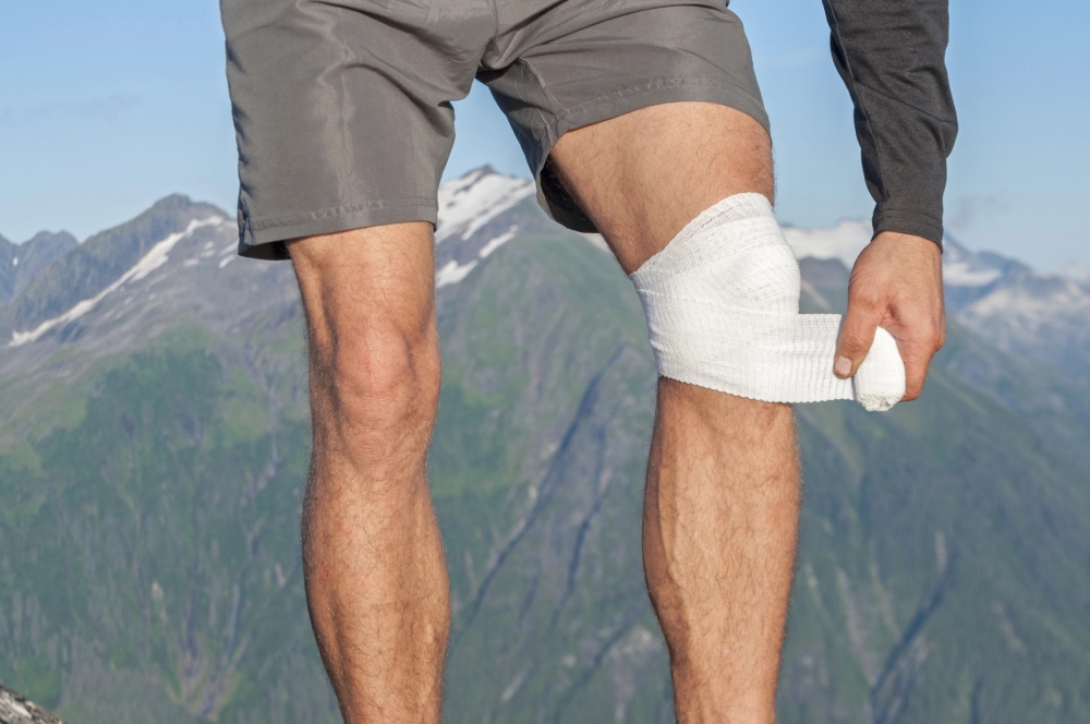 ako liečiť narazené koleno